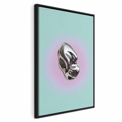 Metallic form abstract – svart ram. En blankt återgiven, oregelbunden silverform ligger över en turkos botten med en mjuk rosa skugga.