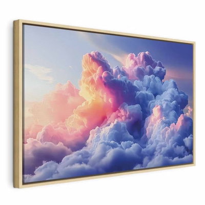 Clouds like painted artistic – naturfärgad ram. Rosa, orange, blå och lila moln staplas tätt i en mjukt målad himmelsbild.