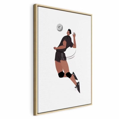 Volleyball player on a white – naturfärgad ram. En spelare i svartvit dräkt hoppar efter en volleyboll mot en vit bakgrund.