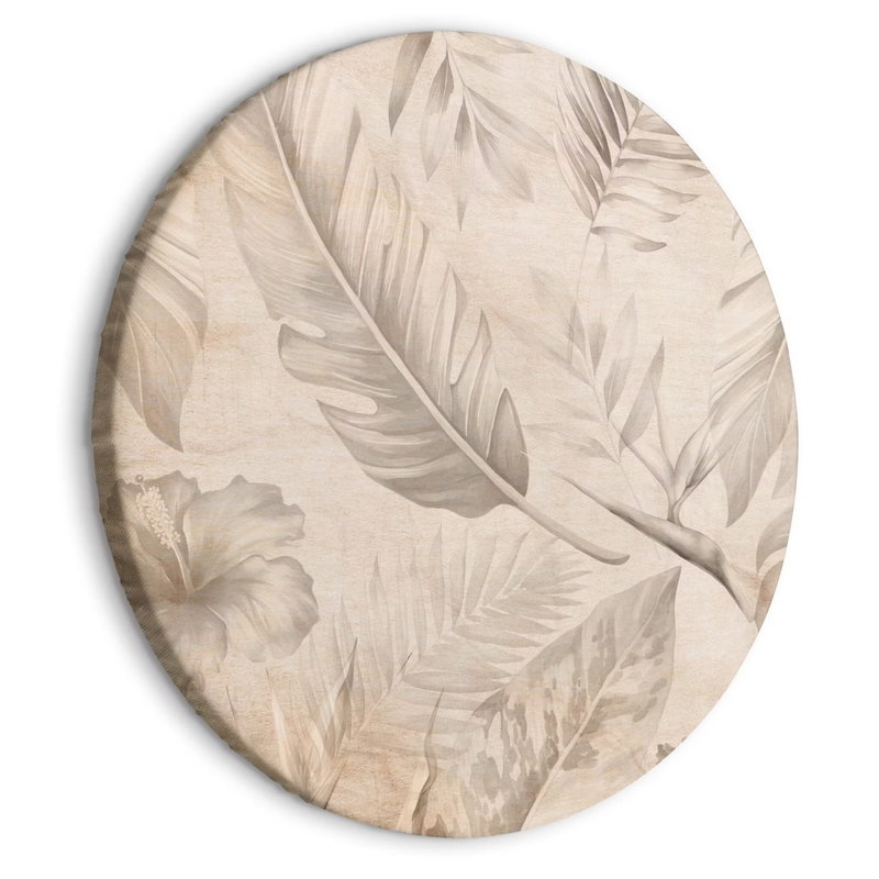 Rund motivvy för A multitude of exotic leaves: Stora palm- och bladformer överlappar varandra i sand, gråbeige och brunt.