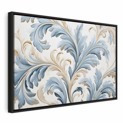 Baroque ornaments in light – svart ram. Stora, böjda bladformer i blågrått, crème och beige bygger ett tätt dekorativt mönster på vitt.