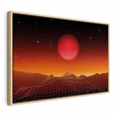 Futuristic landscape wide – naturfärgad ram. Orange rutnätslinjer bildar berg under en röd planet och en mörk, stjärnprydd himmel.