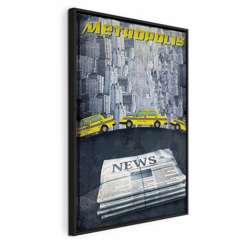Metropolis vertical – svart ram. Täta grå husfasader, en liten gul bil och en tidning bildar ett grafiskt stadsmotiv med gul typografi.