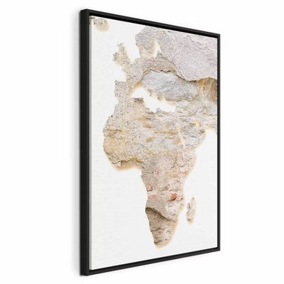 Hot continent vertical – svart ram. Afrikas kontur framträder i vitbeige, stenliknande struktur mot en stor vit bakgrund.