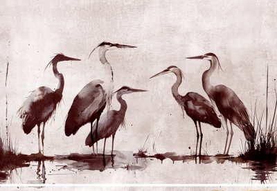 Herons painted with ink – motivvy. Flera långbenta hägrar bildar en rad på en ljus, grårosa botten med tunna brunröda konturer.