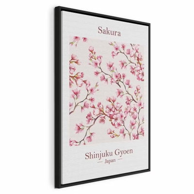Sakura vertical – svart ram. Blommande körsbärsgrenar i rosa och vitt återges tillsammans med tunn typografi på en ljus botten.