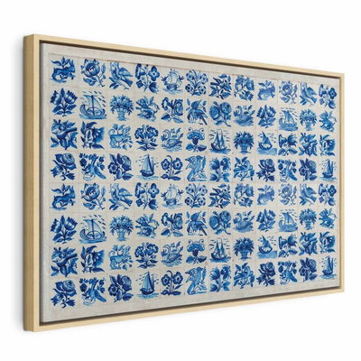 Azulejos tiles traditional – naturfärgad ram. Små blå blomster- och djurornament ligger i ett regelbundet rutmönster på en ljus, sliten botten.
