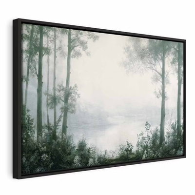Retro landscape grove trees – svart ram. Gröna träd och buskar ramar in ett stilla, ljust vattenparti med dimma längre bort.