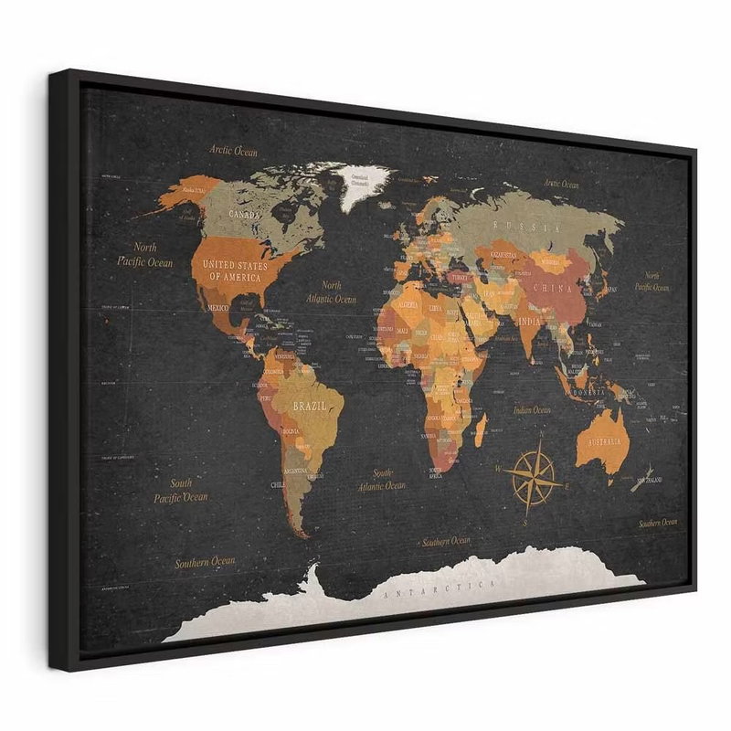 World map secrets of the – svart ram. Orange och grå landytor framträder mot mörkgrått tillsammans med kartlinjer och en kompassros.