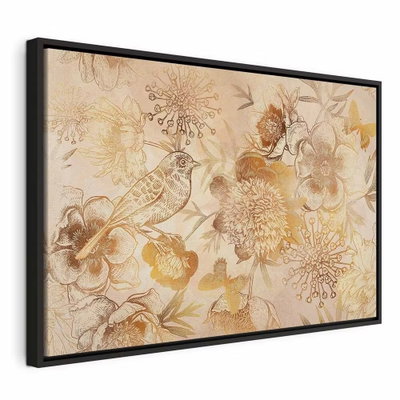 Golden mosaic of nature wide – svart ram. Små fåglar, stora blommor och tunna blad återges i beige, brunt och guldfärgade toner på ljust.