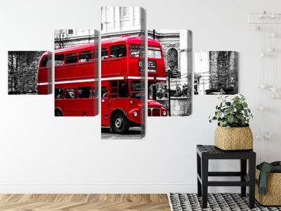 Ljuddämpande tavla - A double decker bus in London