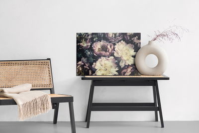 Ljuddämpande tavla - Peonies in dark colours