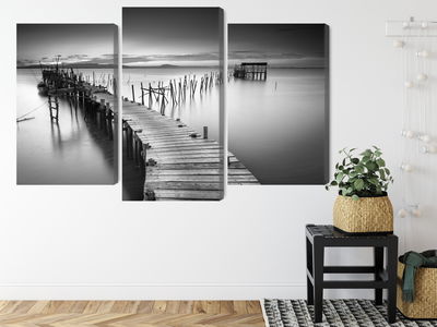 Ljuddämpande tavla - A dilapidated pier