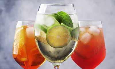 Ljuddämpande tavla - Set of summer cocktails