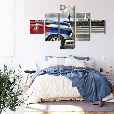 Ljuddämpande tavla - A car with a cuban flag