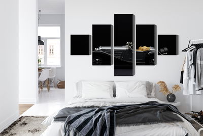 Ljuddämpande tavla - Historic car on dark tees