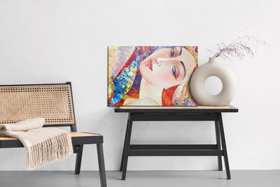 Ljuddämpande tavla - Colorful portrait of a young