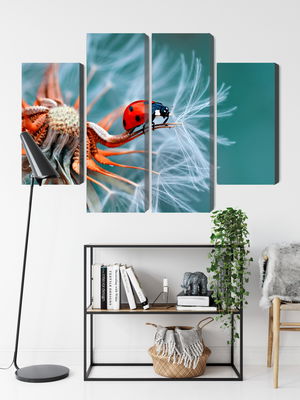 Ljuddämpande tavla - Ladybug on a dandelion