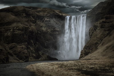 Ljuddämpande tavla - The majestic skogafoss