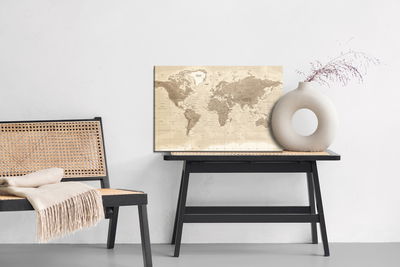 Ljuddämpande tavla - Physical world map