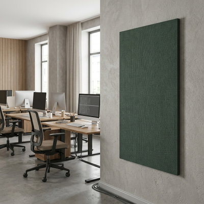 SilentDirect Wall Rectangle stående grön ljudabsorbent monterad på vägg i kontorsmiljö