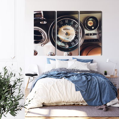 Ljuddämpande tavla - The dashboard in an old car