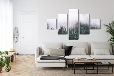 Ljuddämpande tavla - A forest shrouded in fog