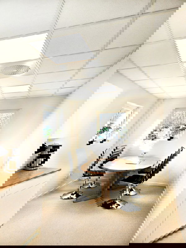 Sound absorption for suspended ceilings – PES for grid ceilings Sound absorption for suspended ceilings – PES for grid ceilings