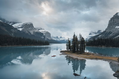 Ljuddämpande tavla - Lake maligne, Canada