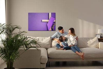 Ljuddämpande tavla - Cross on a purple background