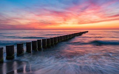 Ljuddämpande tavla - The baltic sea with wooden