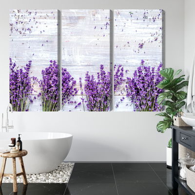 Ljuddämpande tavla - Lavender flowers on a rustic