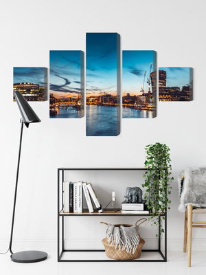 Ljuddämpande tavla - River thames in great britain