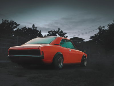 Ljuddämpande tavla - Orange retro car