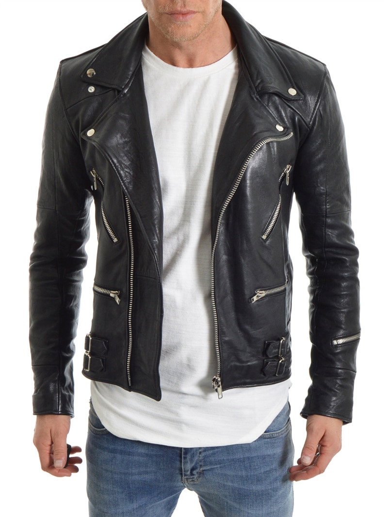 Vinnie Black (42/S)