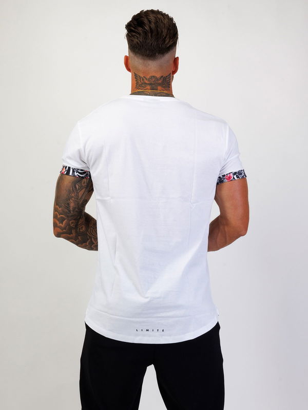 AA Front Tee Roses White