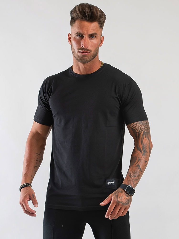 Athleisure Straight Tee Black (XL)