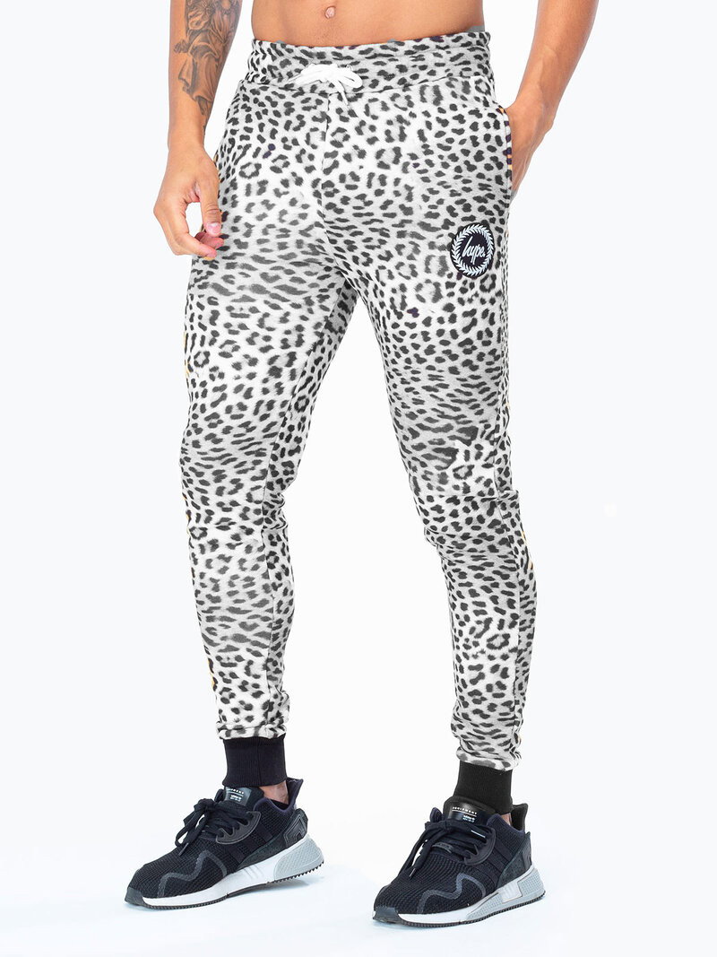 White Leopard Crest Jogger (XXL)