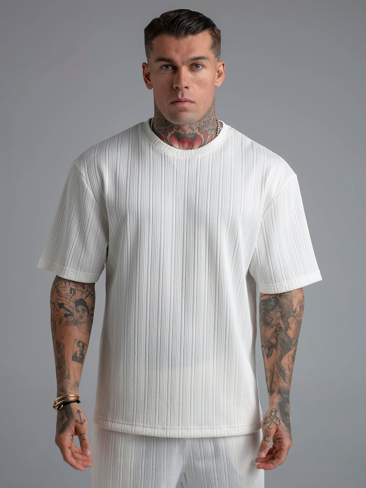 Ecru Textured T-shirt (XL)
