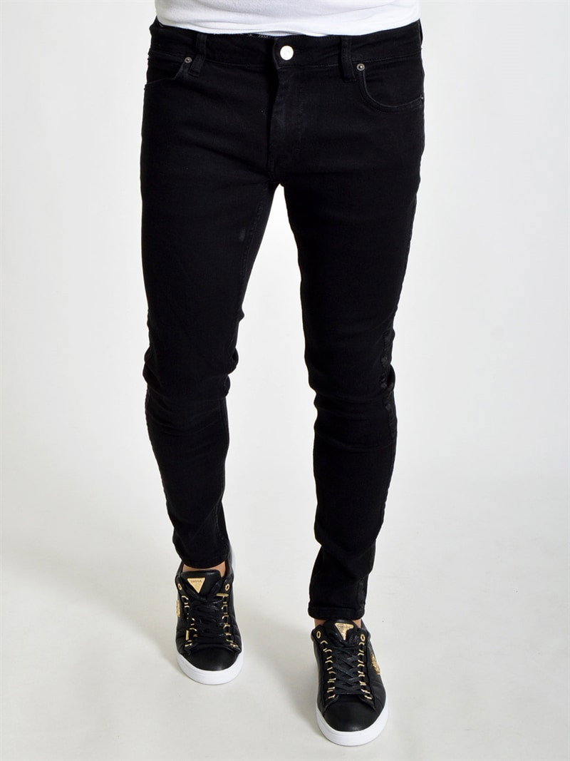 Max Black Tape (29/30)