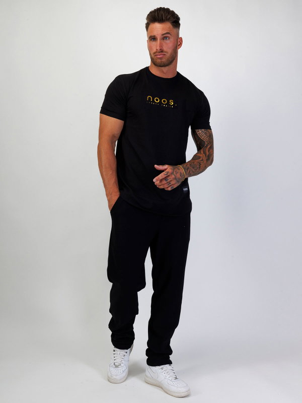 Mid Scoop Tee Black/Gold