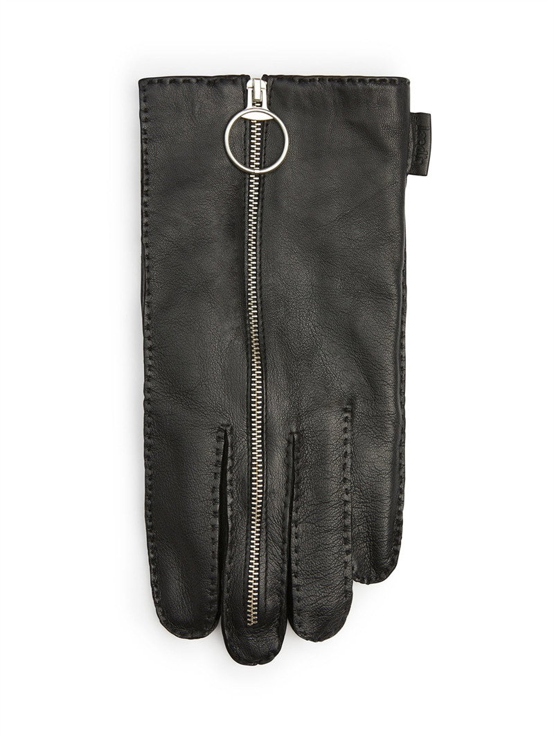 Cleo Black (9,5)