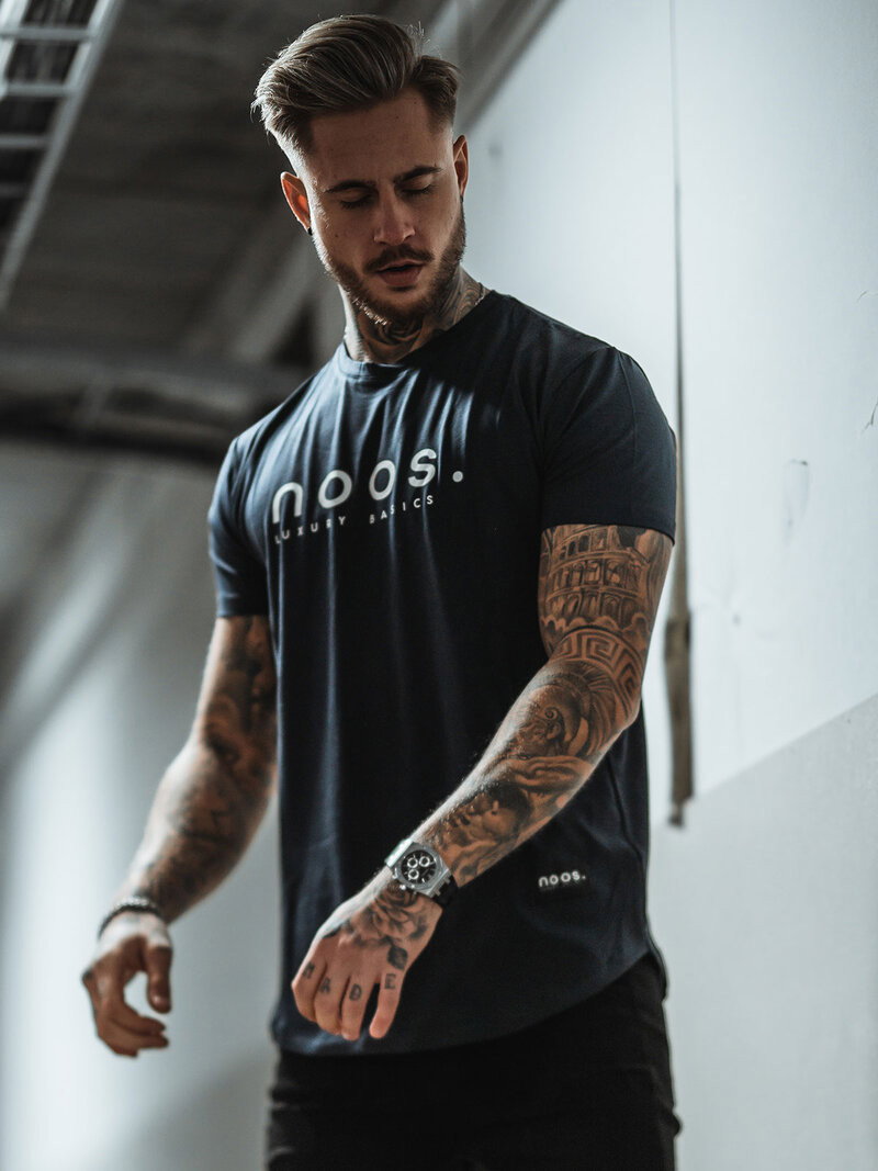 Big Logo Scoop Tee Navy (S)
