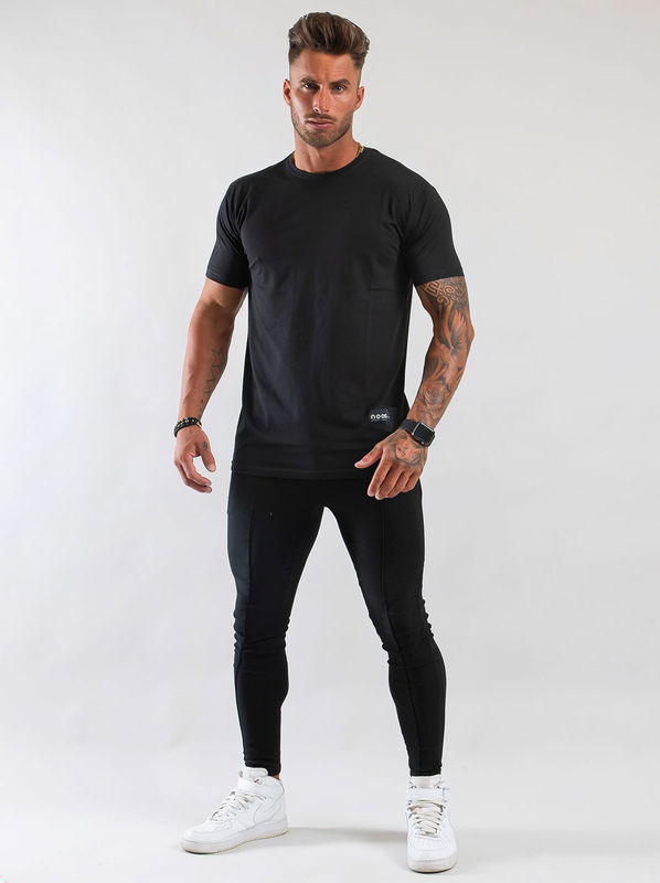 Athleisure Straight Tee Black