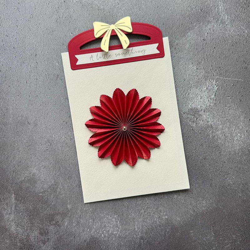 Simple and Basic die "Treatbag Topper w/Banner"