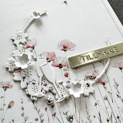 Simple and Basic die "Flower Wreath - Halfcircle"