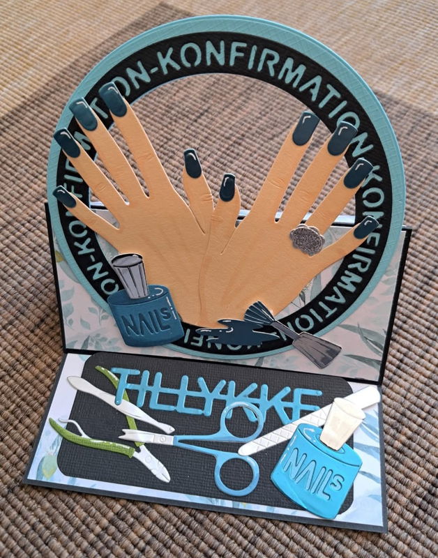 BY Lene Dies "Fingernails"