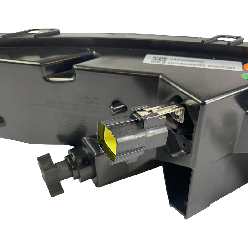 Vasen etu ajovalo Aixam City, Coupe, Crossline, Crossover vuosimallista 2023 ja eteenpäin (S10) V2