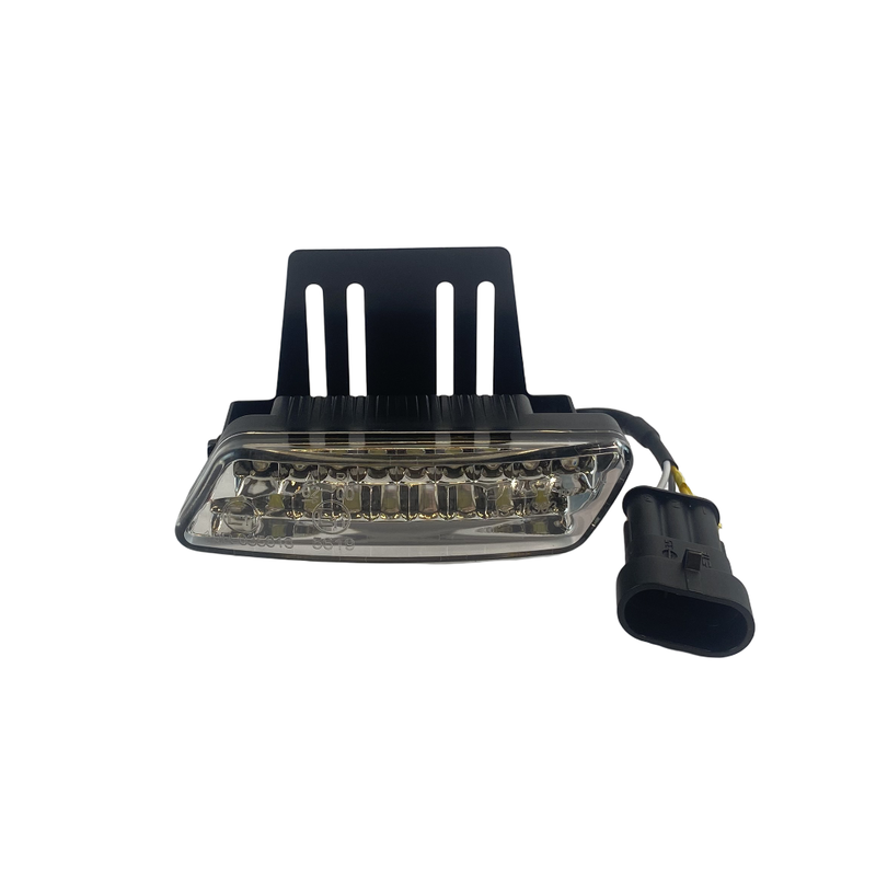 LED-valot vasemmalla edessä Chatenet CH26 LED-valot vasemmalla edessä Chatenet CH26