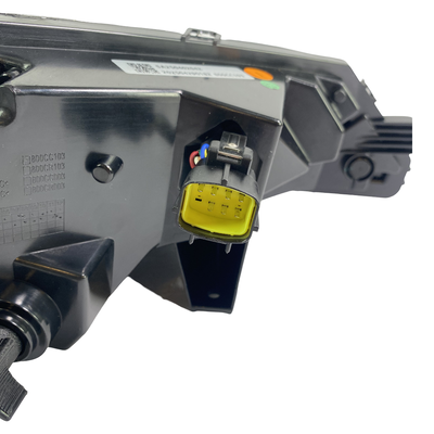 Vasen etu ajovalo Aixam City, Coupe, Crossline, Crossover vuosimallista 2023 ja eteenpäin (S10) V2